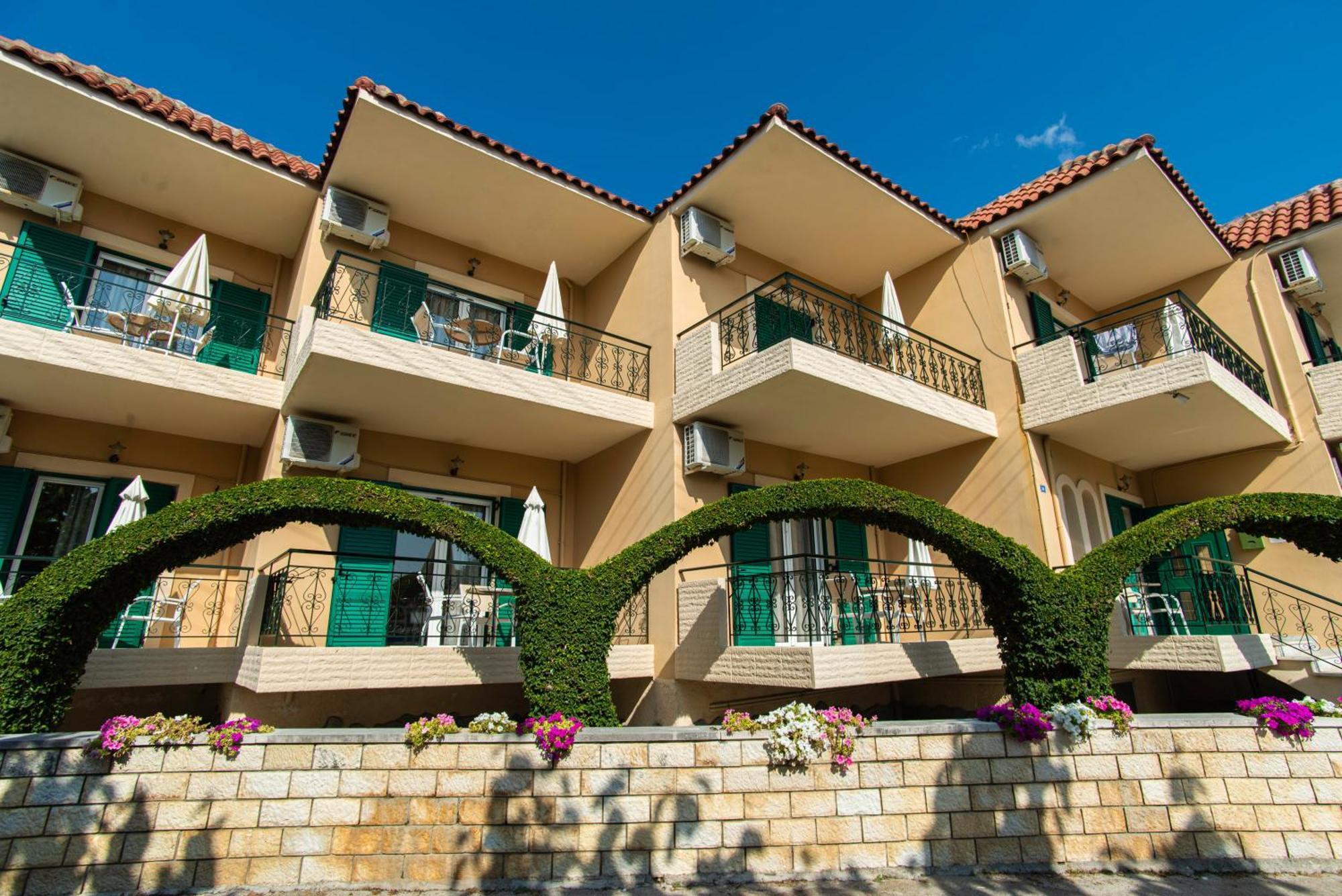 Konstantinos Hotel & Apartments 2 Нидри Екстериор снимка